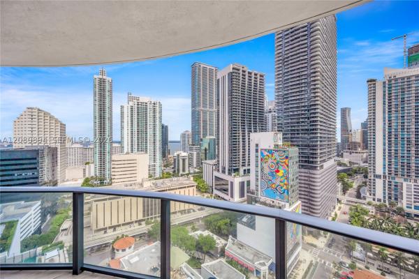 Brickell Heights East, 45 SW 9th St #2103, Miami, Florida 33130, image 3