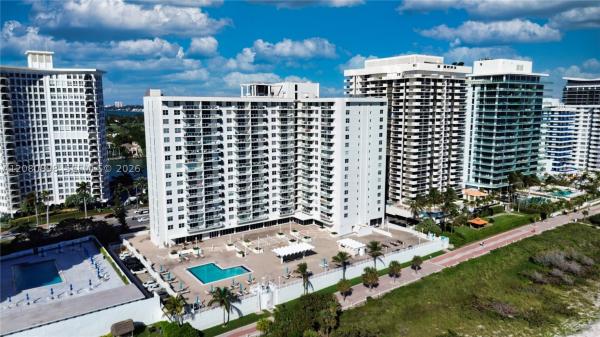 Arlen Beach, 5701 Collins Ave #908, Miami Beach, Florida 33140, image 2