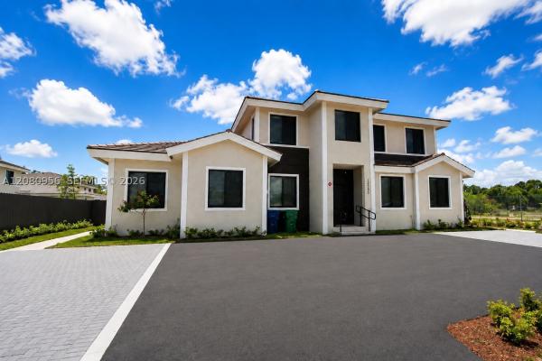 19428 SW 125th Ave #C, Unincorporated Dade County, Florida 33177, image 3
