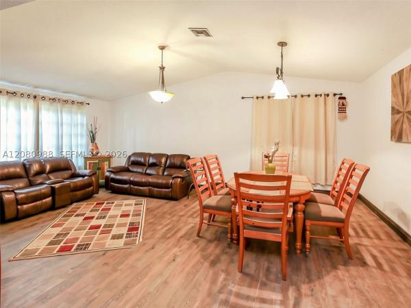 Royal Palm Vista, 635 NE 3rd St, Dania Beach, Florida 33004, image 2