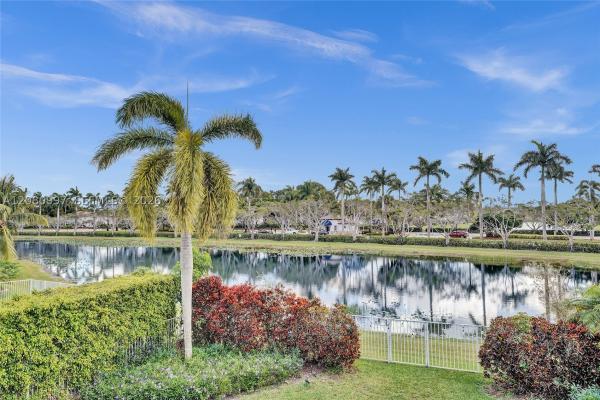 Falcon Ridge, 3892 Falcon Ridge Cir, Weston, Florida 33331, image 1