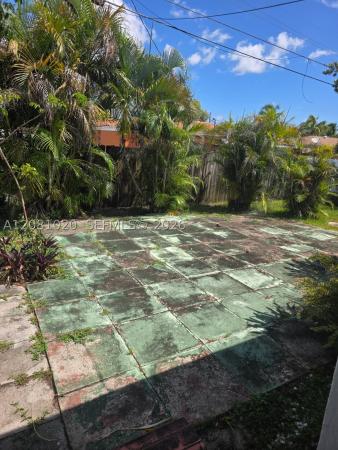 Carl Byoir, 921 NE 163rd St, North Miami Beach, Florida 33162, image 1