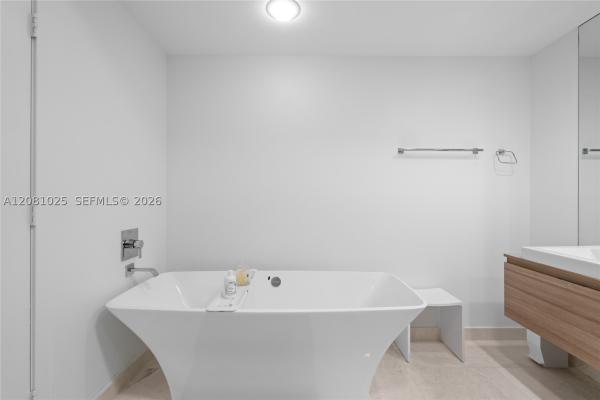The Reserve At Marina Palms, 17111 Biscayne Blvd #402, North Miami Beach, Florida 33160, image 1