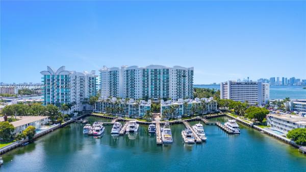 360, 7918 Harbor Island Dr #307, North Bay Village, Florida 33141, image 1