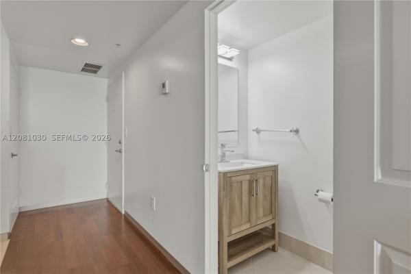 Esplanade On The New River, 401 SW 4th Ave #1700, Fort Lauderdale, Florida 33315, image 2