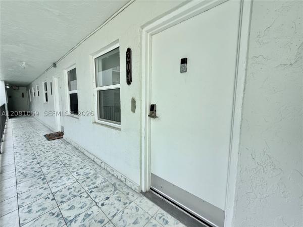 Collins Towers, 720 Collins Ave #204, Miami Beach, Florida 33139, image 1