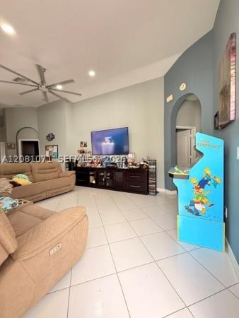 Portofino Bay, 2240 NE 37th Rd, Homestead, Florida 33033, image 3
