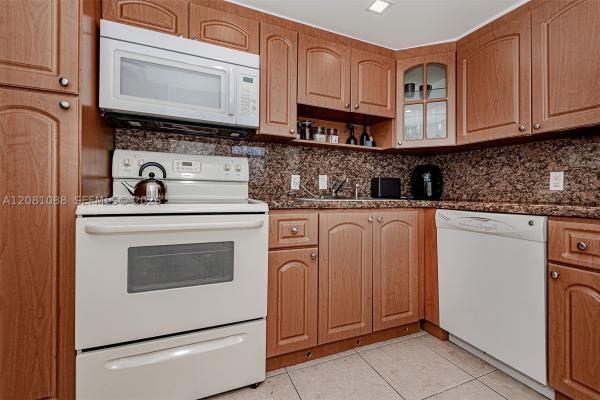 Ensenada, 3475 N Country Club Dr #807, Aventura, Florida 33180, image 1