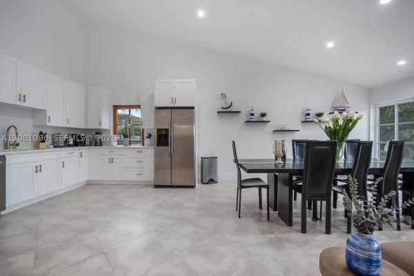 2286 NE 215th St, Unincorporated Dade County, Florida 33180, image 3