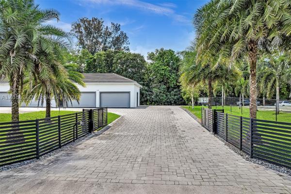Happy Valley Farms, 1540 SW 115th Ave, Davie, Florida 33325, image 3