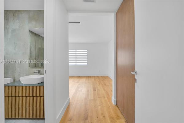 Granada, 728 Majorca Ave, Coral Gables, Florida 33134, image 1