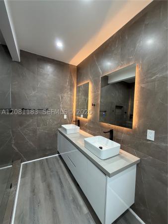Canal Groves, 4655 SW 32nd Ave #2B, Dania Beach, Florida 33312, image 3