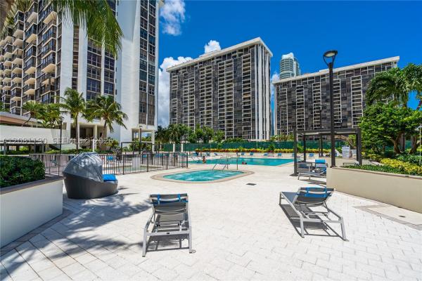 Brickell Place, 1865 Brickell Ave #A1602, Miami, Florida 33129, image 3