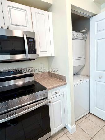 Porto Bellagio, 17150 N Bay Rd #2419, Sunny Isles Beach, Florida 33160, image 3