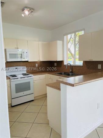 Shoma Townhomes At Keys Cove, 2847 SE 15th Rd #80, Homestead, Florida 33035, image 2