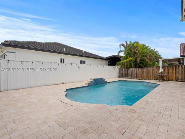 15541 SW 21st Ter, Unincorporated Dade County, Florida 33185, image 2