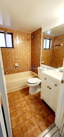 Alameda, 5500 W 21st Ct #204, Hialeah, Florida 33016, image 3