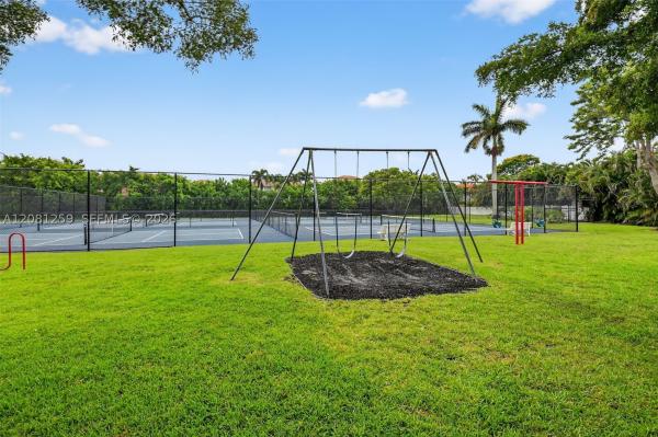Sun Valley 2, 5780 Sun Pointe Cir, Boynton Beach, Florida 33437, image 2