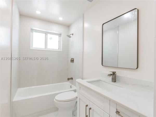 Dania Heights, 254 SW 4th St, Dania Beach, Florida 33004, image 3