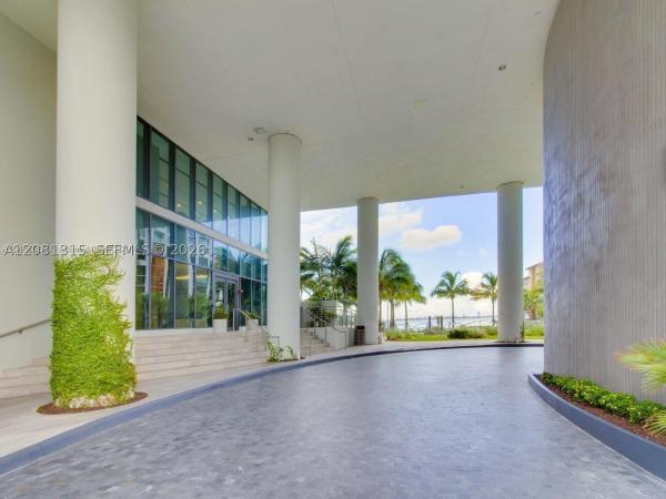 Icon Bay, 460 NE 28th St #2008, Miami, Florida 33137, image 2