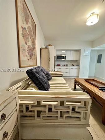 Emily, 1611 Meridian Ave #103, Miami Beach, Florida 33139, image 2