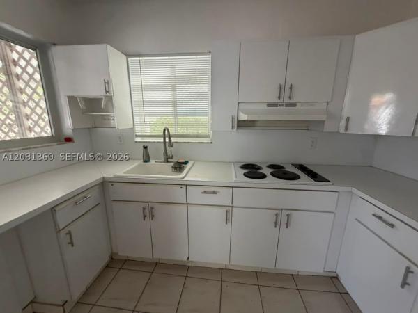 Grapeland Heights, 3500 NW 16th Ter, Miami, Florida 33125, image 2