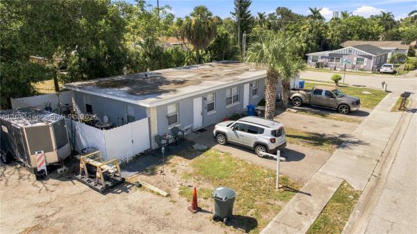 Lincoln Park, 2032 Wright St, Fort Myers, Florida 33916, image 2