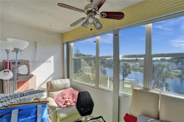 Sunrise Lakes 2, 8325 Sunrise Lakes Blvd #212, Sunrise, Florida 33322, image 1