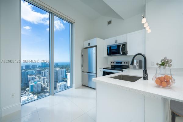 Latitude On The River, 185 SW 7th St #4412, Miami, Florida 33130, image 1