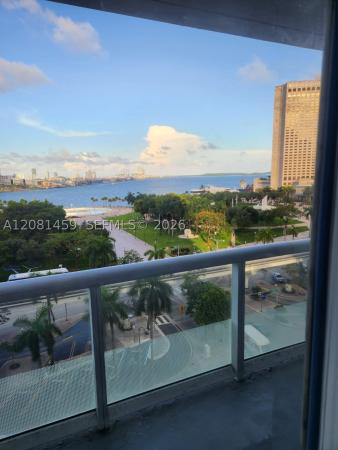 50 Biscayne, 50 Biscayne Blvd #903, Miami, Florida 33132, image 2
