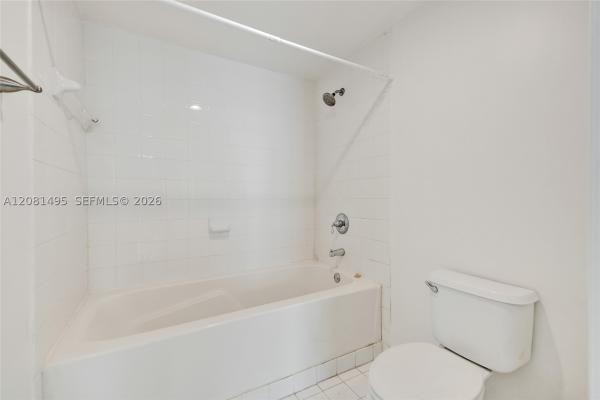 7275 SW 90th St #C410, Unincorporated Dade County, Florida 33156, image 3