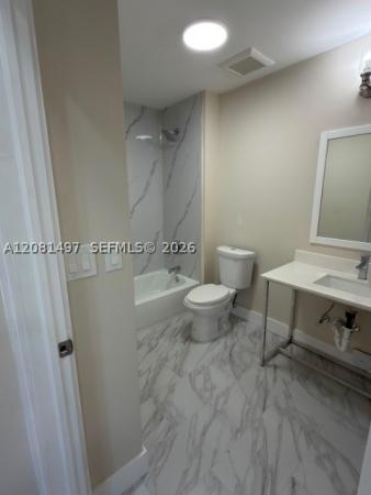 17020 SW 104th Ave #204, Unincorporated Dade County, Florida 33157, image 2