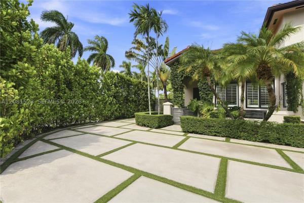2601 SW 143rd Ave, Unincorporated Dade County, Florida 33175, image 1