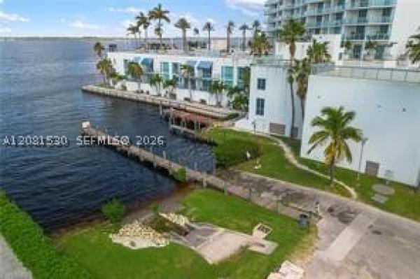 3000 Oasis Grand Blvd #2802, Fort Myers, Florida 33916, image 1