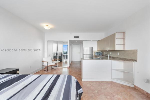 Venetia, 555 NE 15th St #515, Miami, Florida 33132, image 3