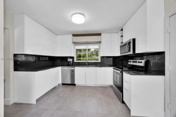 Riviera, 6610 Santona St, Coral Gables, Florida 33146, image 2