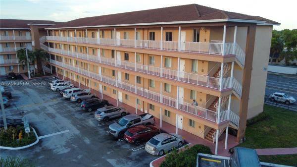 17350 NW 67th Ave #301, Hialeah, Florida 33015, image 3