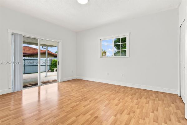 14720 SW 141st Ter, Unincorporated Dade County, Florida 33196, image 2