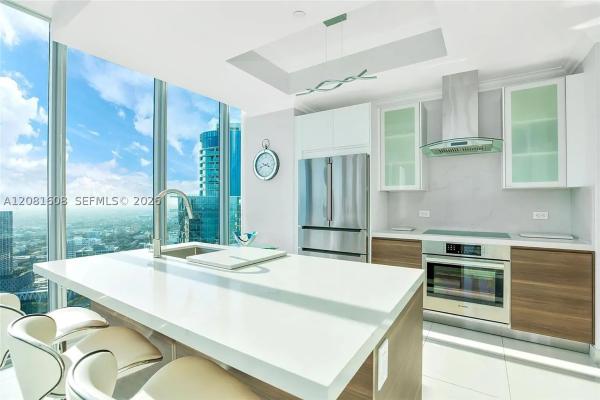 MarinaBlue, 888 Biscayne Blvd #5301, Miami, Florida 33132, image 3