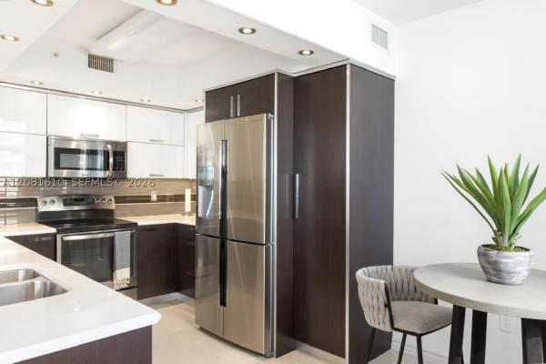 DoubleTree By Hilton Ocean Point Resort & Spa, 17375 Collins Ave #2008, Sunny Isles Beach, Florida 33160, image 3