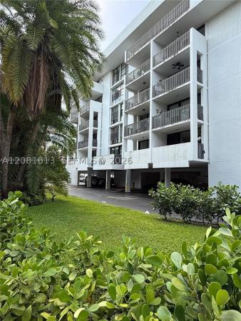 Key Biscayne One Hundred, 100 Ocean Lane Dr #303, Key Biscayne, Florida 33149, image 1