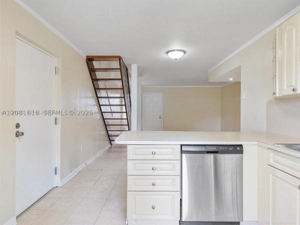 Shores Villas, 8941 NE 4th Avenue Rd, Miami Shores, Florida 33138, image 3