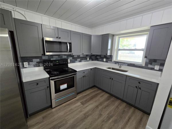 Northwood Hills, 4000 Greenwood Ave, West Palm Beach, Florida 33407, image 2