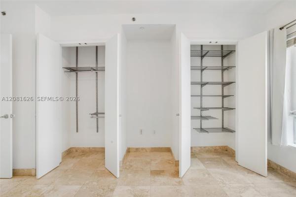 Washington Corner, 206 Washington Ave #12, Miami Beach, Florida 33139, image 2
