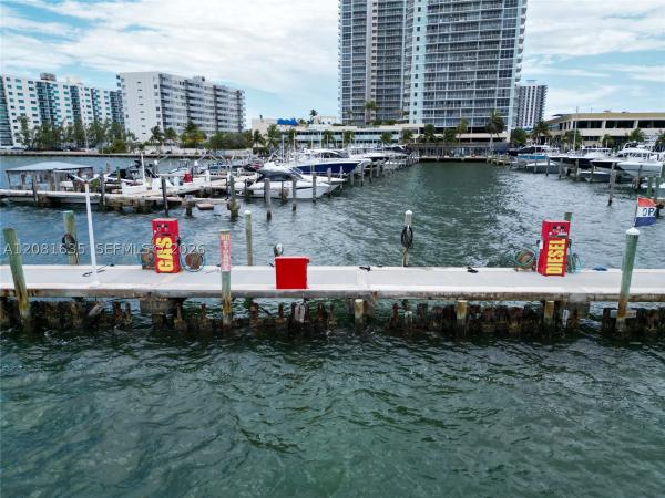 Grandview Palace Yacht Club, 7601 E Treasure Dr #CU-12, North Bay Village, Florida 33141, image 2