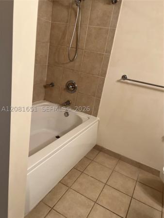 Turnberry On The Green, 19501 W Country Club Dr #611, Aventura, Florida 33180, image 3