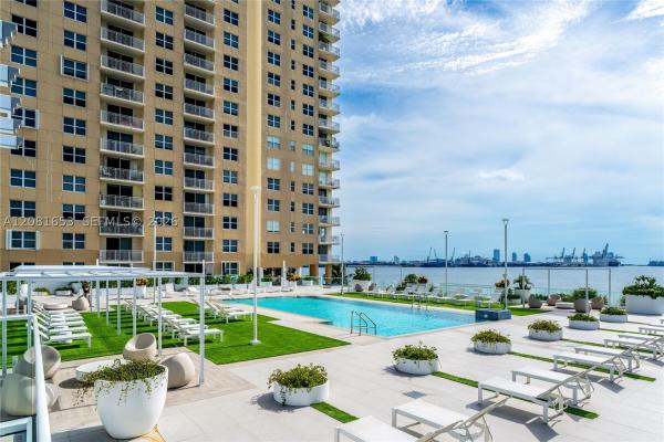 Isola, 770 Claughton Island Dr #1603, Miami, Florida 33131, image 2