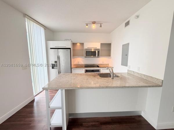 Latitude On The River, 185 SW 7th St #2600, Miami, Florida 33130, image 1