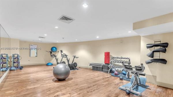 50 Biscayne, 50 Biscayne Blvd #508, Miami, Florida 33132, image 3