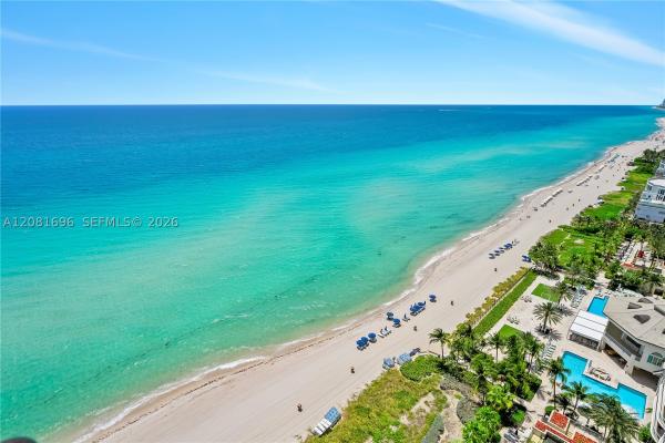 Sayan, 16275 Collins Ave #2101, Sunny Isles Beach, Florida 33160, image 2